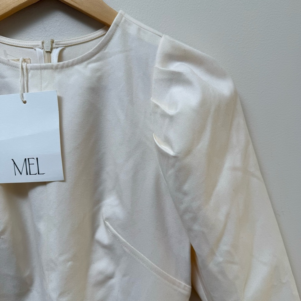 MEL Ivory Classic Dress - Picture 5 of 13